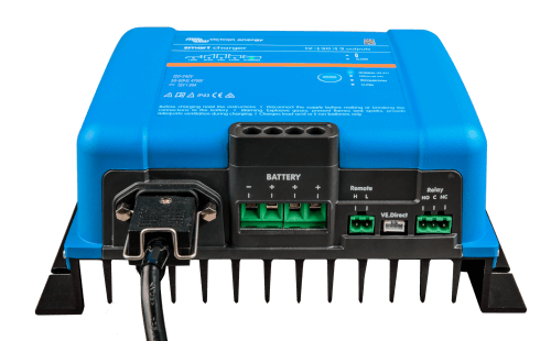 Victron Smart IP43 12/30 (3) acculader