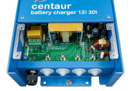 Victron Centaur 12/30 (3) acculader