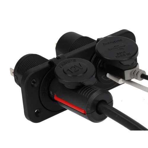 Haba 12V stopcontact en USB-A + USB-C lader inbouw